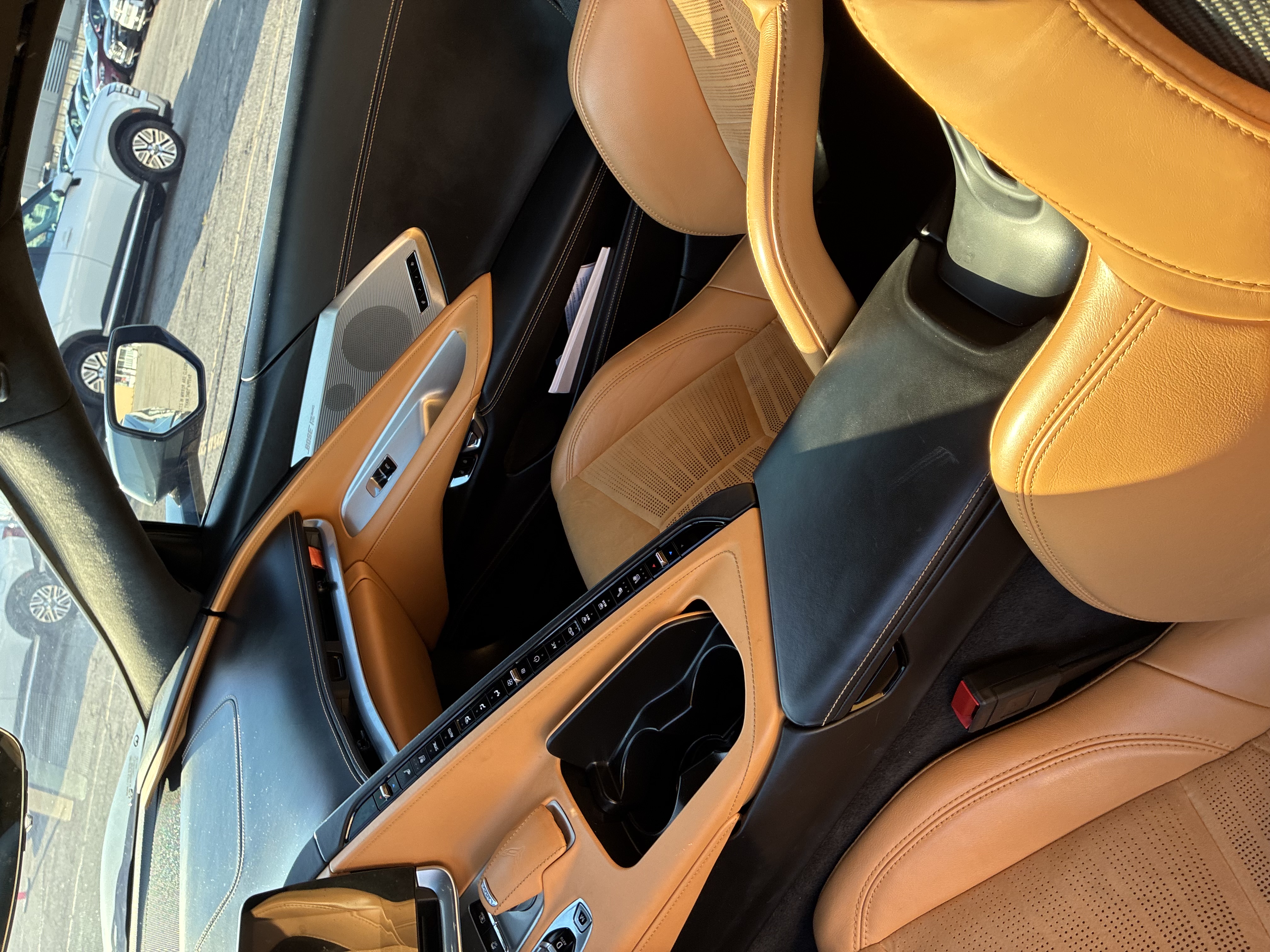 Used 2023 Chevrolet Corvette Stingray Premium Conv w/ Z51 Performance Package RWD image 9