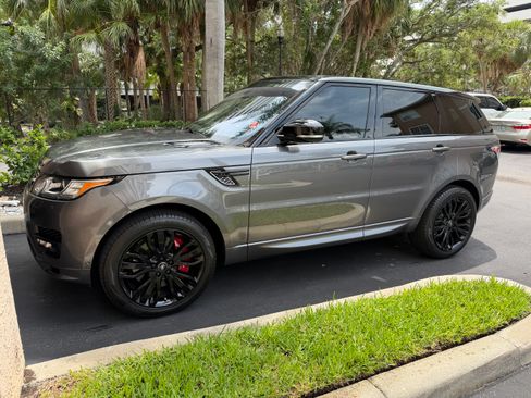 Used 2016 Land Rover Range Rover Sport Autobiography AWD/4WD image 2