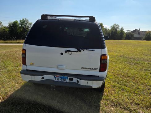 Used 2003 Chevrolet Tahoe Z71 image 10