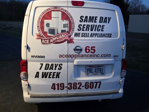 Used 2019 Nissan NV200 SV w/ Navigation Package image 6