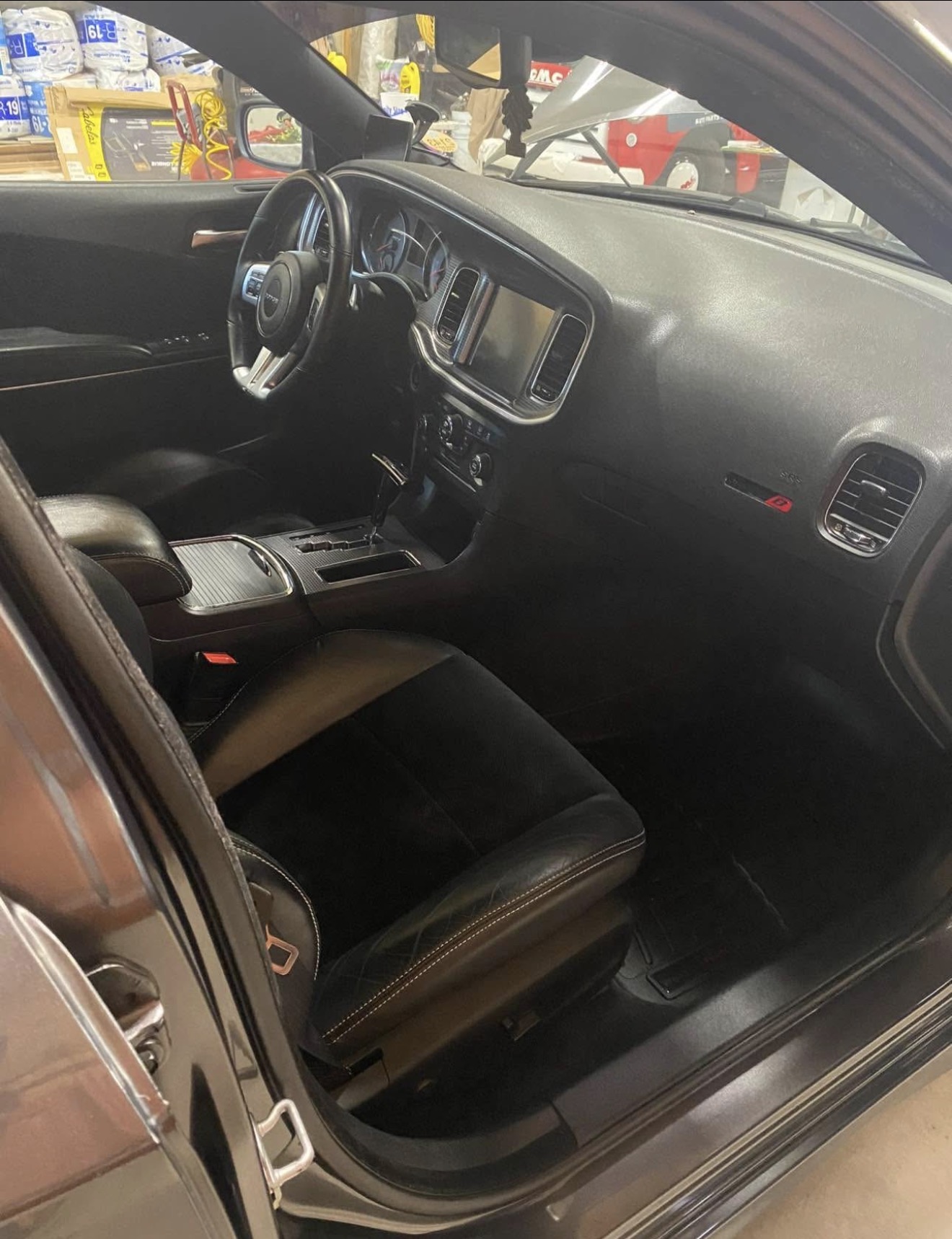 Used 2013 Dodge Charger SRT8 w/ Driver Confidence Group RWD image 9