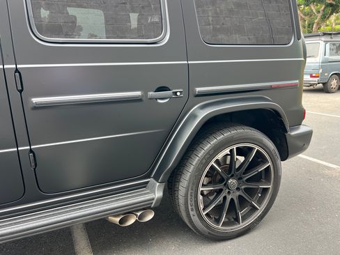 Used 2021 Mercedes-Benz G 550 image 11