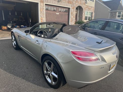 Used 2007 Saturn Sky w/ Premium Trim Pkg RWD image 16