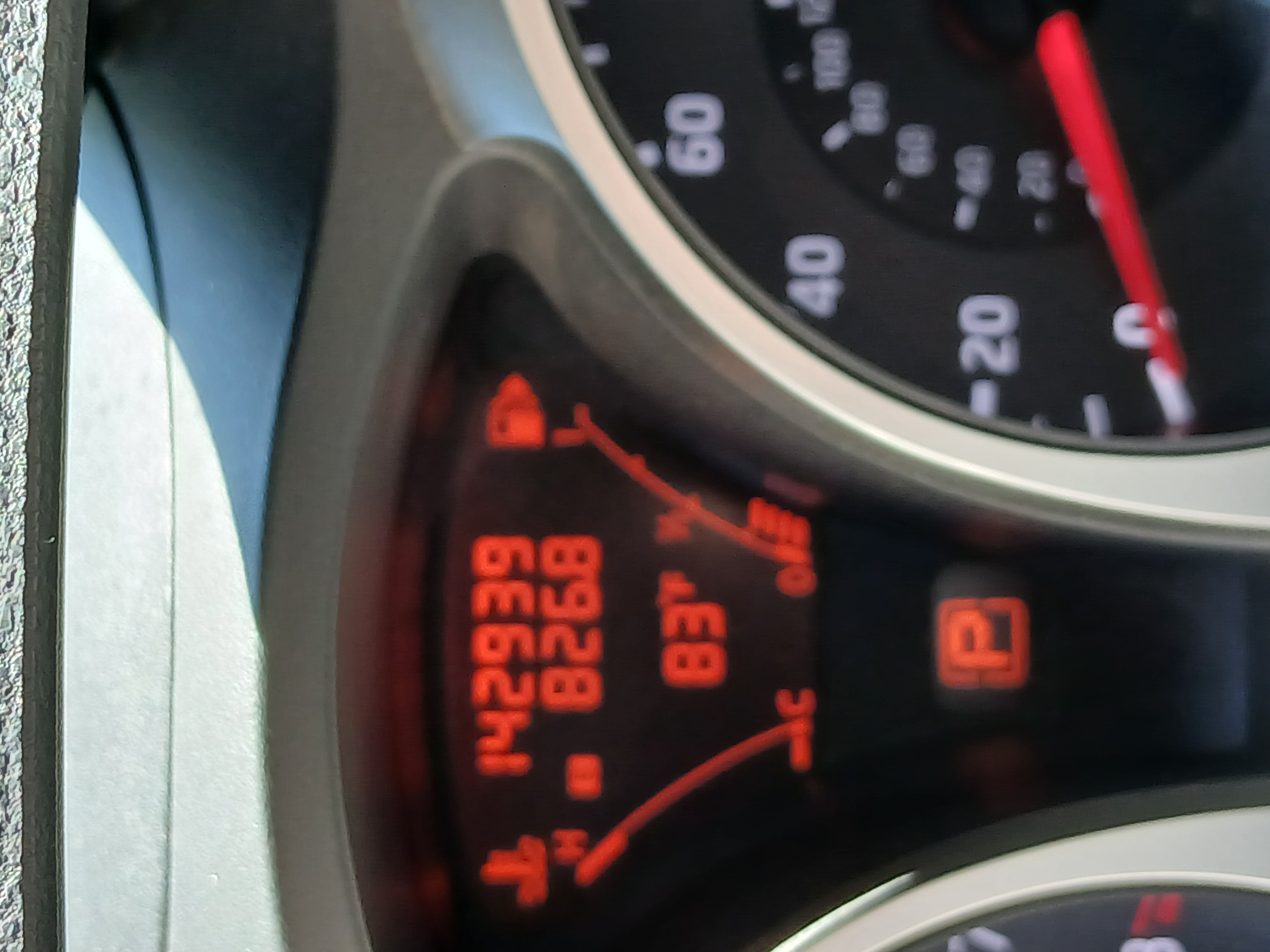 Used 2011 Nissan Juke SL AWD/4WD image 1
