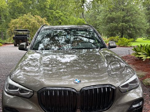Used 2023 BMW X5 xDrive40i w/ M Sport Package AWD/4WD image 1