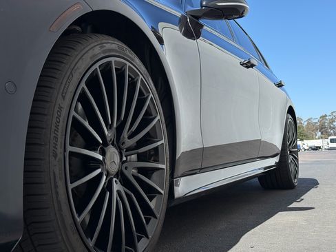 Used 2022 Mercedes-Benz S 500 4MATIC image 9