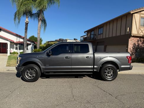 Used 2015 Ford F150 XLT w/ Equipment Group 301A Mid RWD image 31