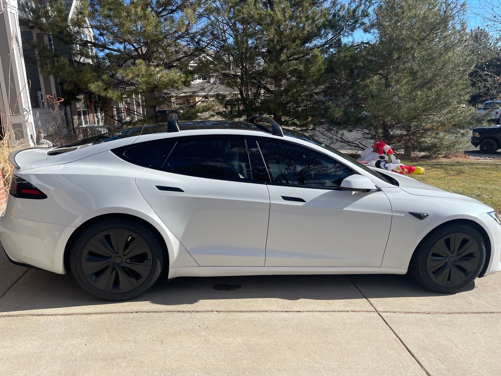 Used 2022 Tesla Model S Plaid AWD/4WD image 17