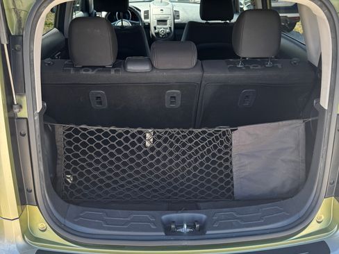 Used 2012 Kia Soul + w/ Audio Pkg image 32