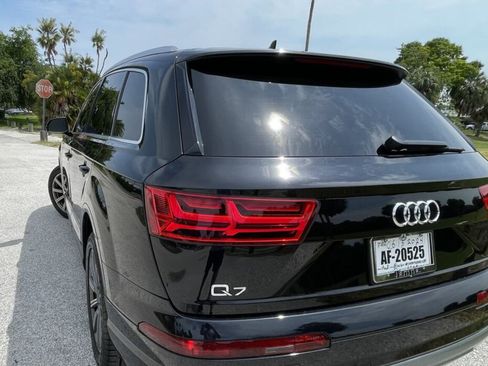 Used 2018 Audi Q7 3.0T Prestige image 4