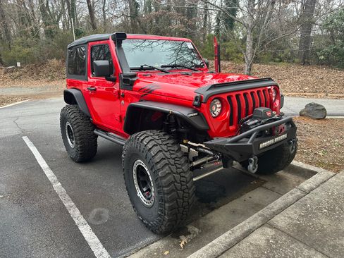 Used 2022 Jeep Wrangler Sport image 4