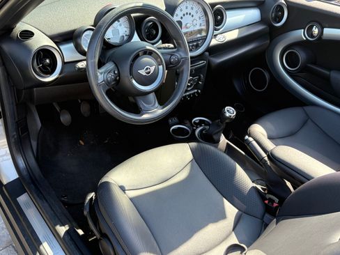Used 2013 MINI Cooper Roadster image 6