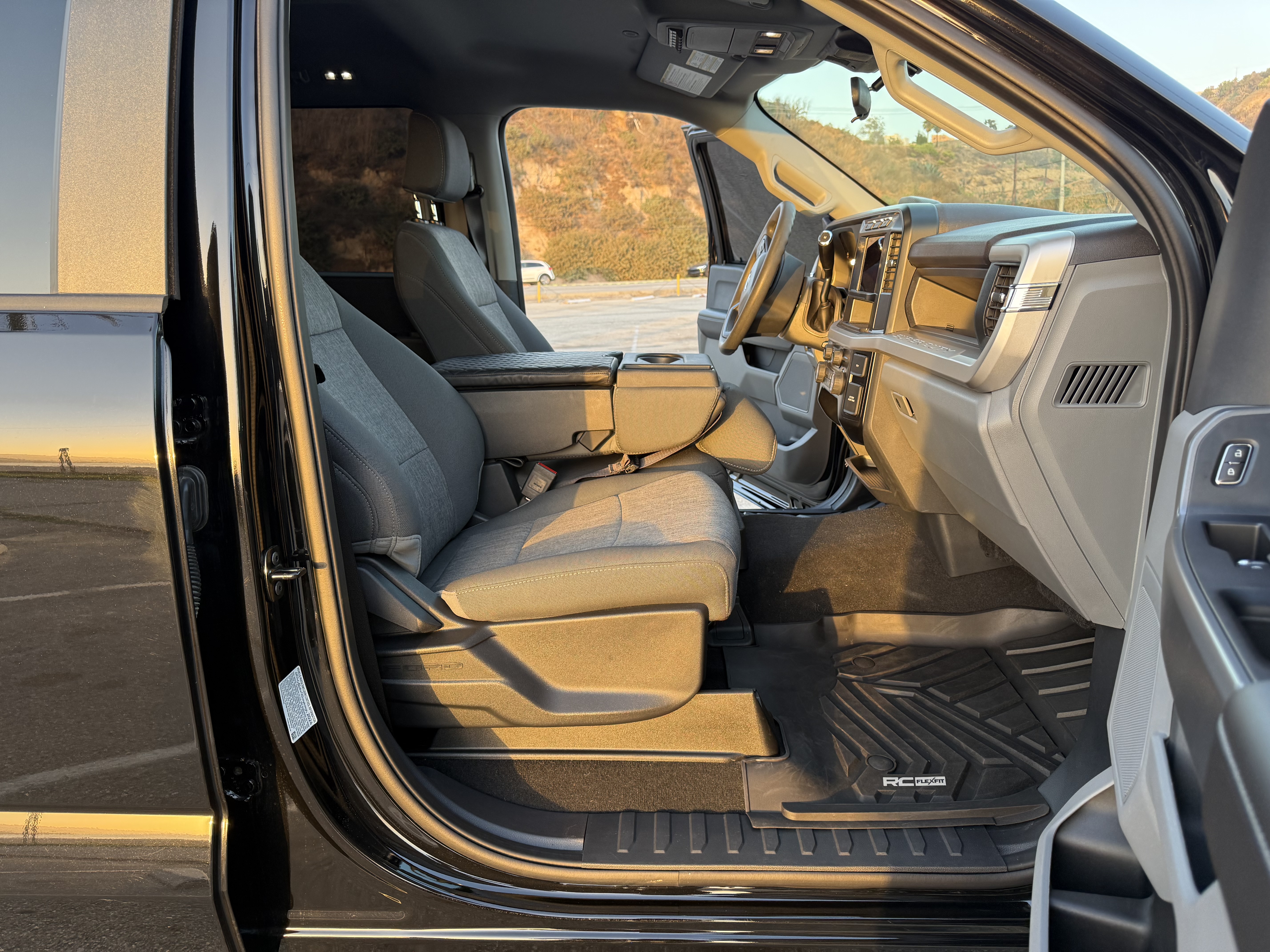 Used 2024 Ford F250 XL w/ STX Appearance Package AWD/4WD image 18