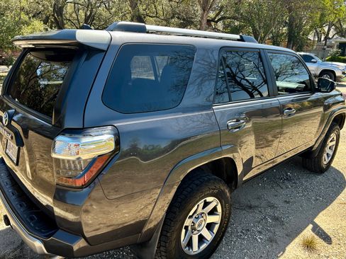 Used 2014 Toyota 4Runner Trail image 10