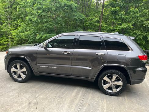Used 2014 Jeep Grand Cherokee Overland AWD/4WD image 1