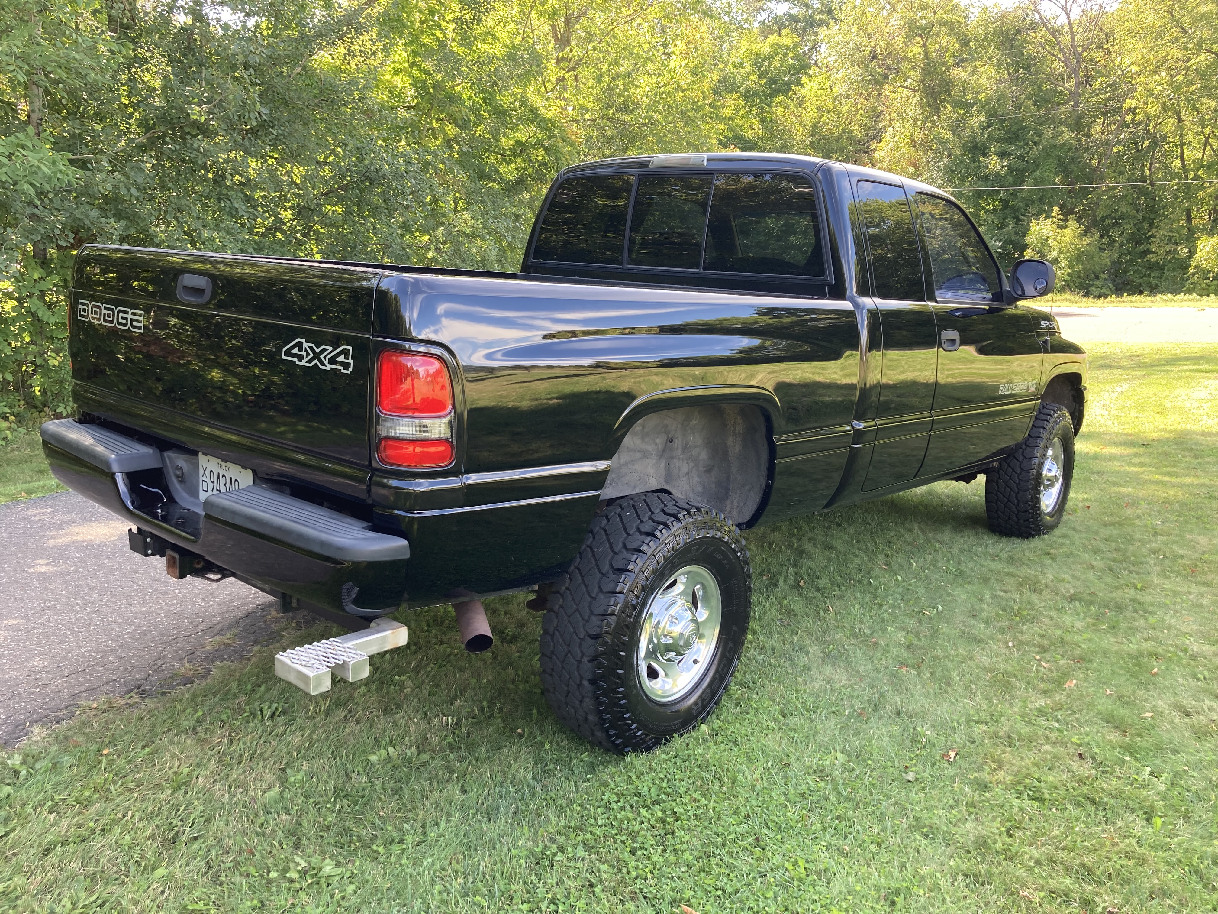 Used 2001 Dodge Ram 2500 Truck 4x4 Quad Cab image 6