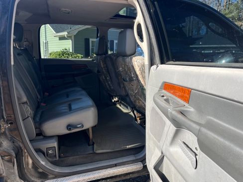 Used 2006 Dodge Ram 2500 Truck Laramie w/ Protection Group image 5