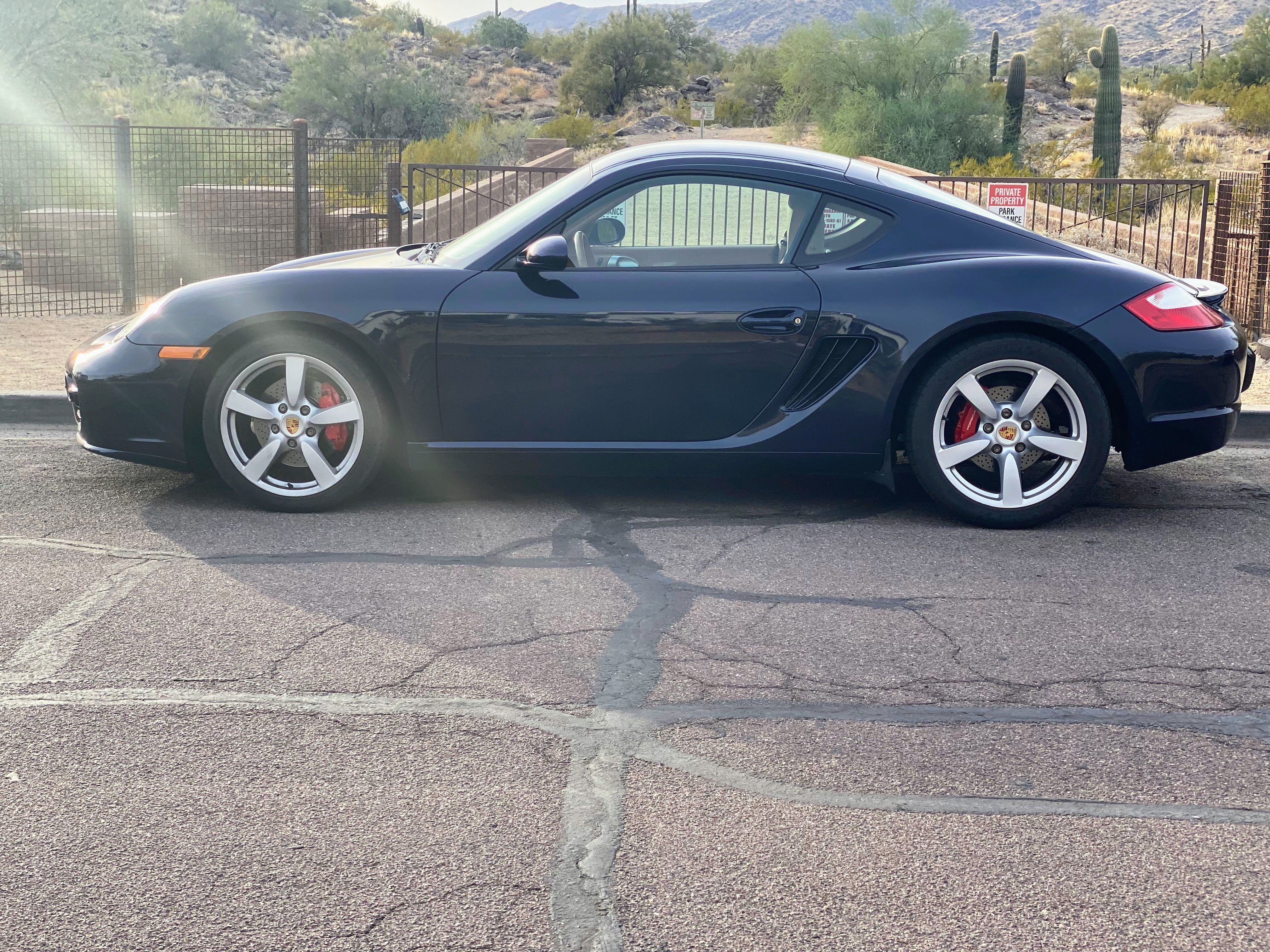 Used 2007 Porsche Cayman S RWD image 11