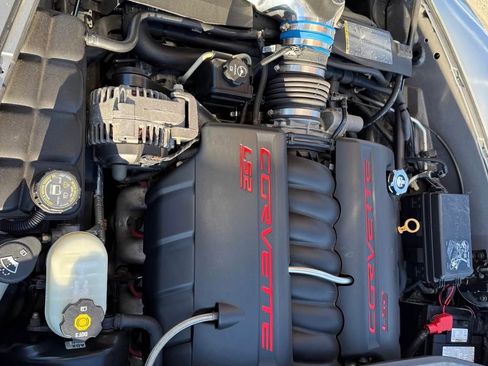 Used 2007 Chevrolet Corvette Coupe w/ Preferred Equipment Group image 5