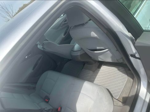Used 2016 Chevrolet Malibu LS image 8