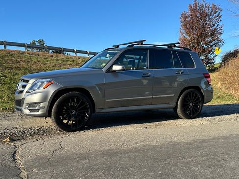 Used 2015 Mercedes-Benz GLK 350 4MATIC image 16