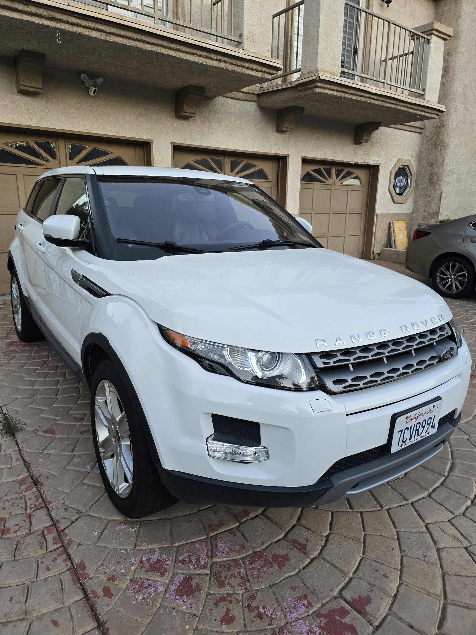 Used 2013 Land Rover Range Rover Evoque Pure Plus AWD/4WD image 2