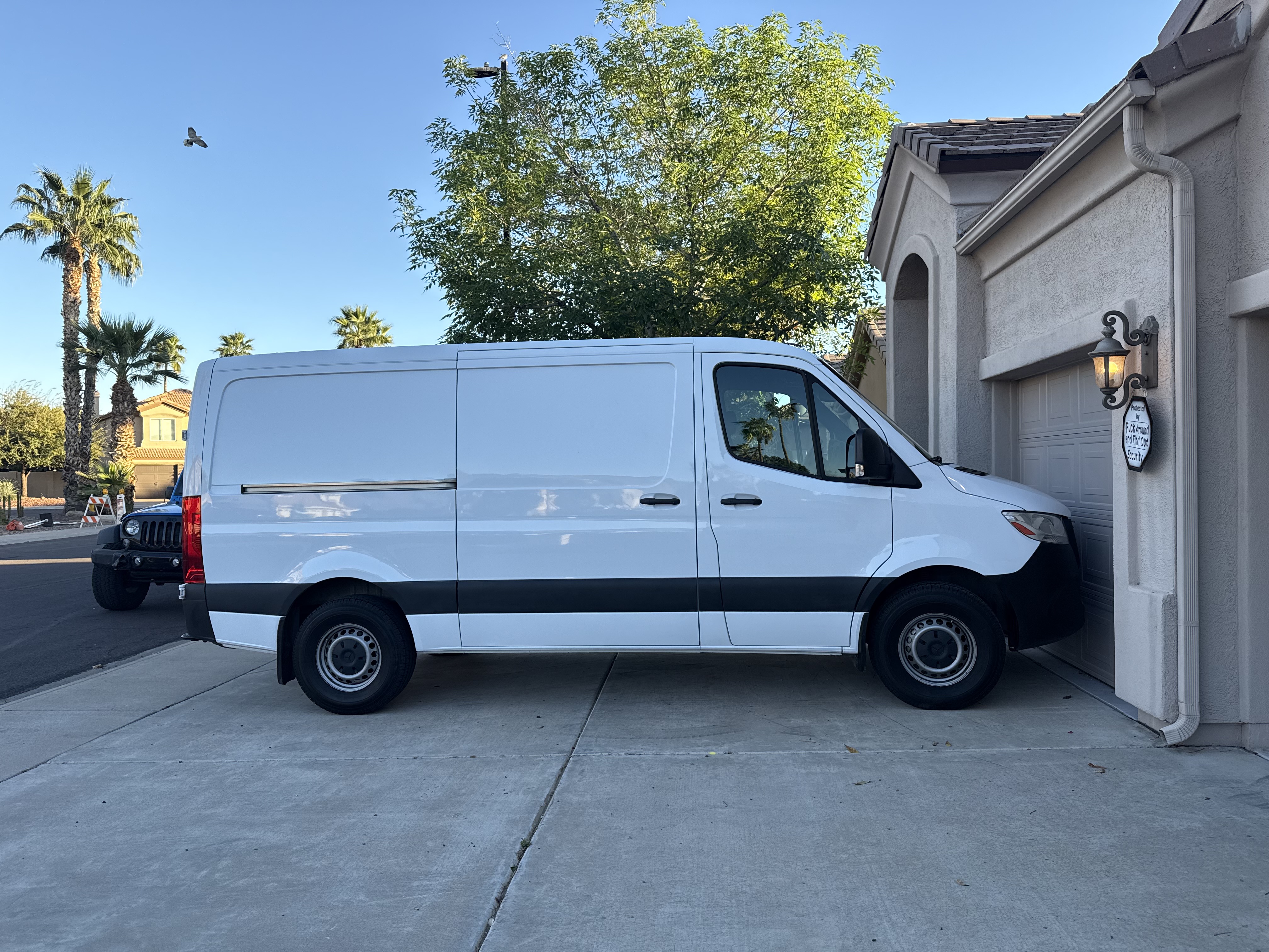 Used 2021 Mercedes-Benz Sprinter 1500 image 4