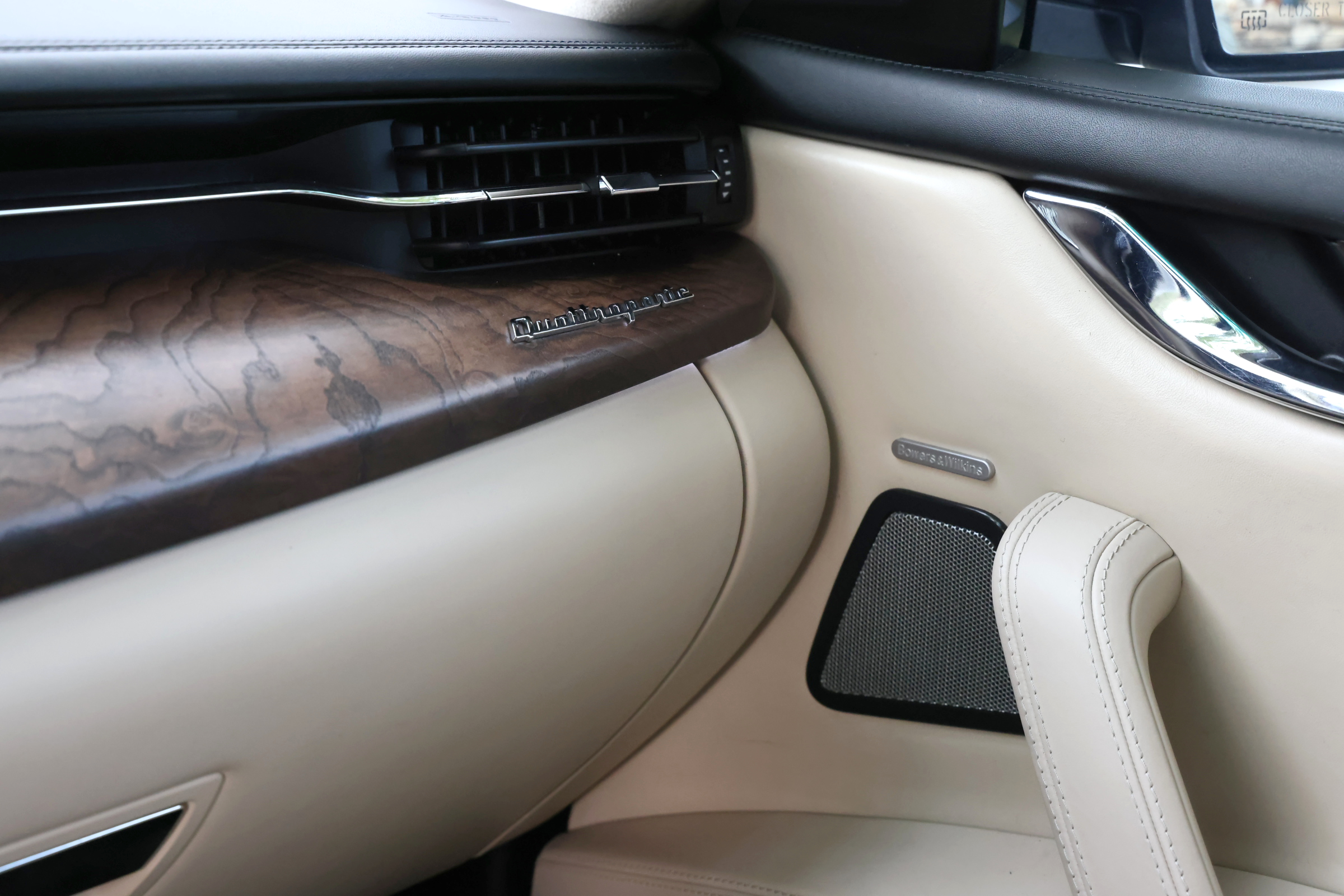 Used 2014 Maserati Quattroporte GTS RWD image 22