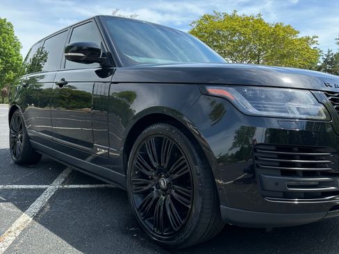 Used 2019 Land Rover Range Rover Long Wheelbase Supercharged image 6