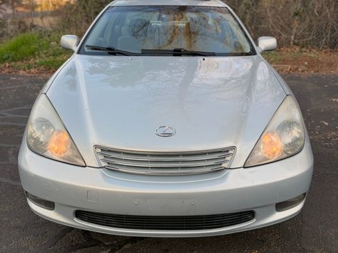 Used 2004 Lexus ES 330 image 6