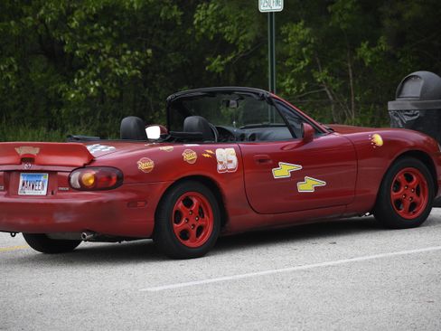 Used 1999 MAZDA MX-5 Miata image 10