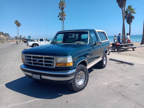 Used 1993 Ford Bronco image 16