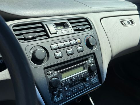 Used 2002 Honda Accord SE image 8