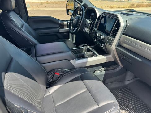 Used 2022 Ford F350 Lariat w/ Lariat Value Package AWD/4WD image 17