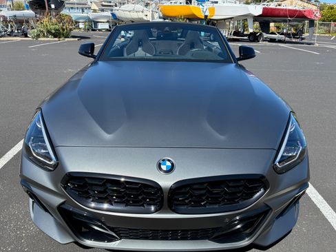 Used 2025 BMW Z4 M40i w/ Edition RWD image 22