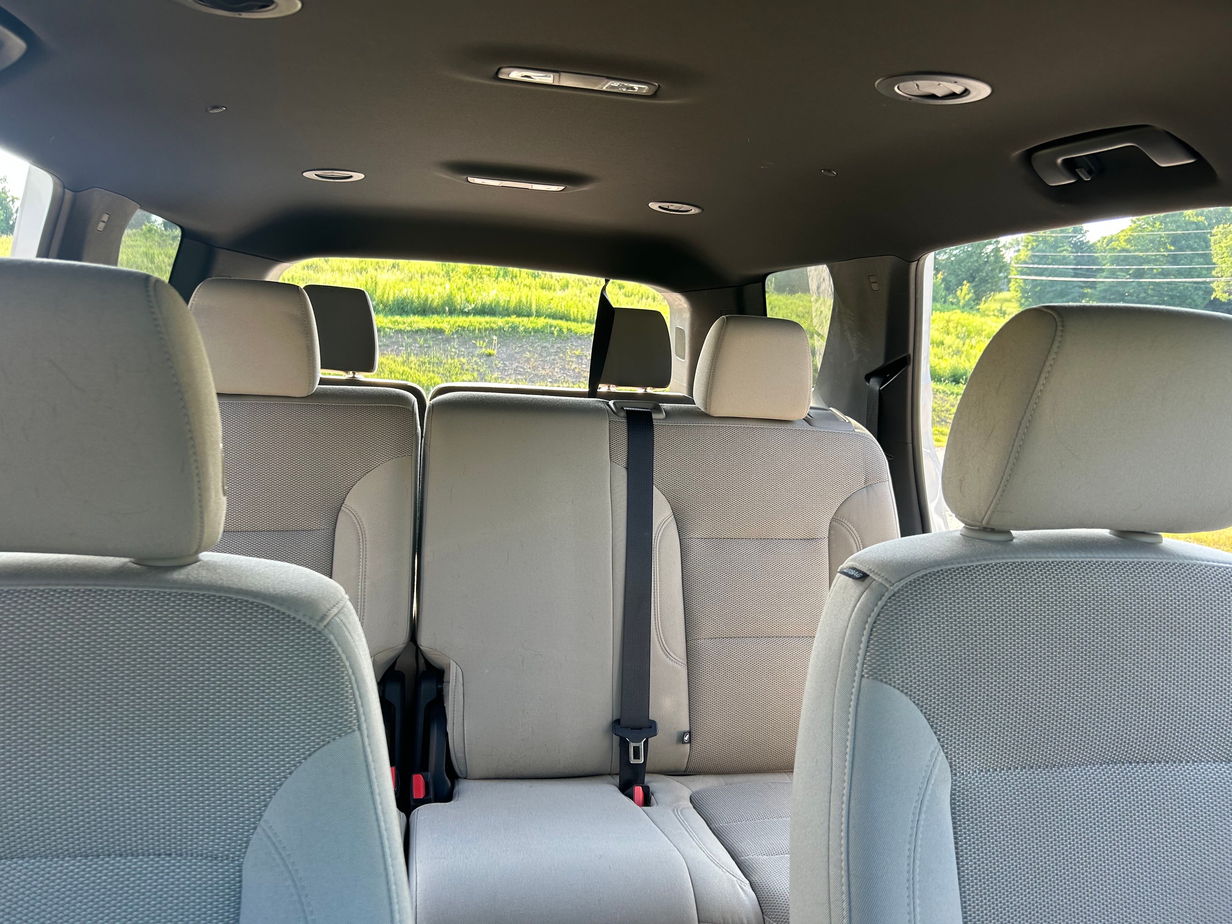 Used 2022 Chevrolet Traverse LS w/ Midnight/Sport Edition AWD/4WD image 6