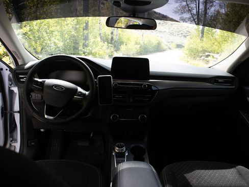 Used 2024 Ford Escape Active FWD image 28