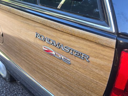 Used 1992 Buick Roadmaster Estate image 8