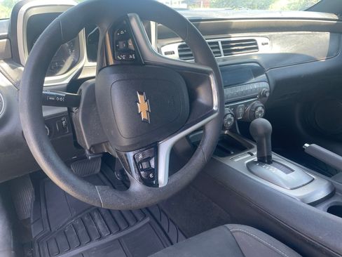 Used 2014 Chevrolet Camaro LS RWD image 10