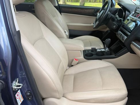Used 2016 Subaru Outback 2.5i Limited image 15