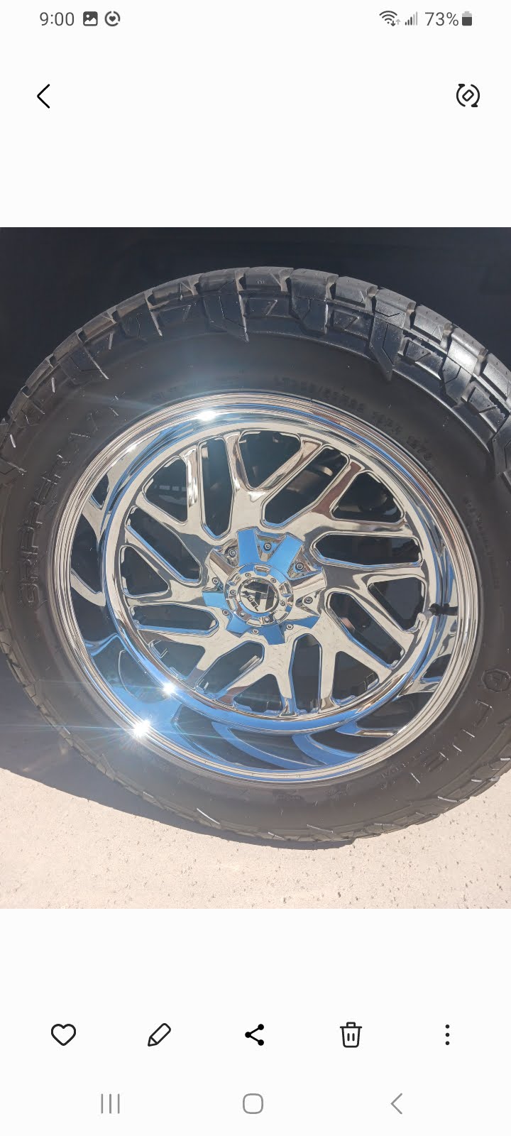 Used 2018 RAM 1500 Laramie w/ Convenience Group AWD/4WD image 5
