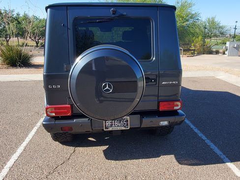 Used 2014 Mercedes-Benz G 63 AMG 4MATIC image 16