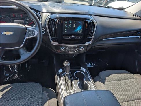 Used 2019 Chevrolet Traverse LS w/ LPO, Floor Liner Package FWD image 5