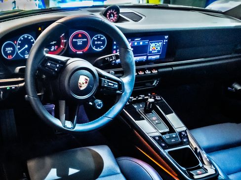 Used 2024 Porsche 911 Carrera T image 25