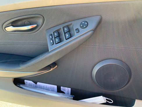 Used 2004 BMW 645Ci Convertible image 15