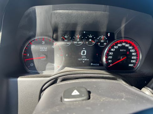 Used 2016 GMC Yukon XL Denali w/ Open Road Package image 19