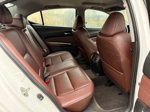 Used 2016 Acura TLX V6 image 11
