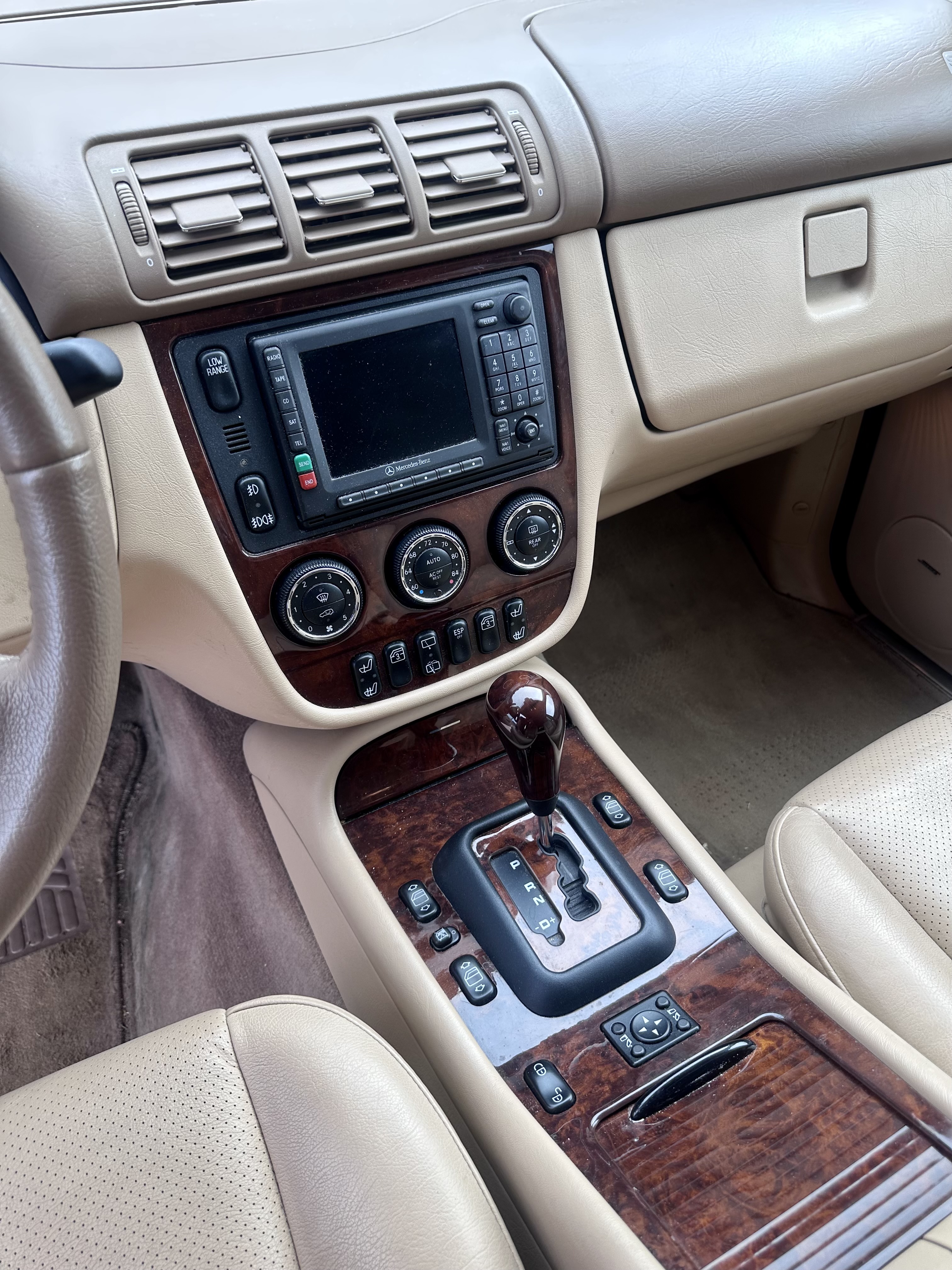 Used 2005 Mercedes-Benz ML 500 4MATIC image 9