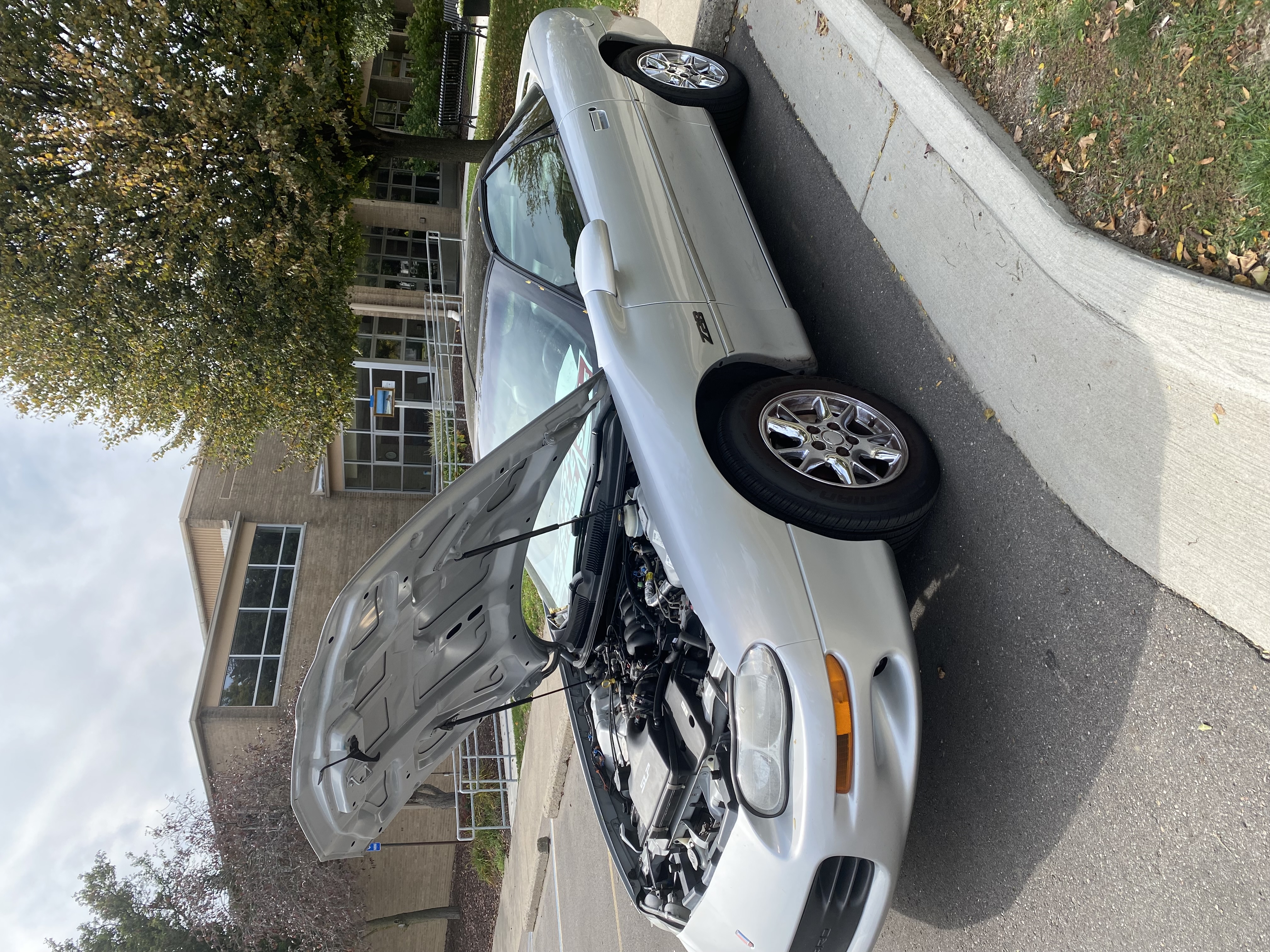 Used 2002 Chevrolet Camaro Z28 w/ Preferred Equipment Group 2 RWD image 2