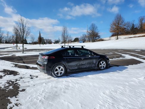 Used 2012 Chevrolet Volt Premium w/ Premium Trim Package image 5